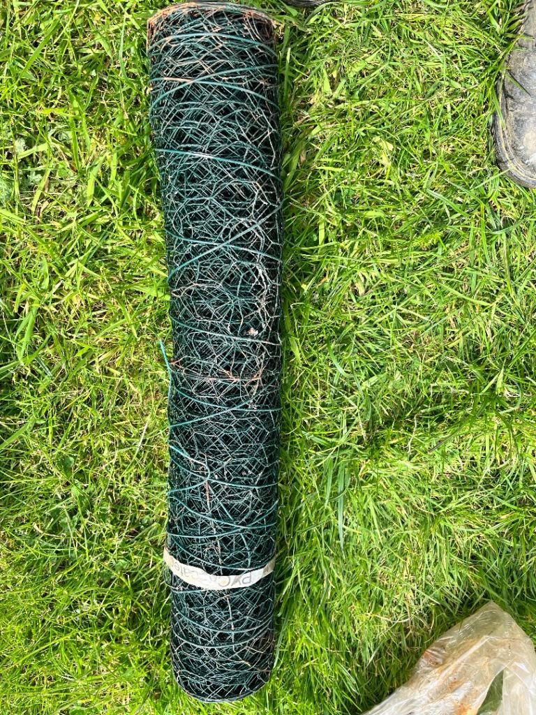 Strong Garden wire+ galvanised chicken wire + vegetable net 