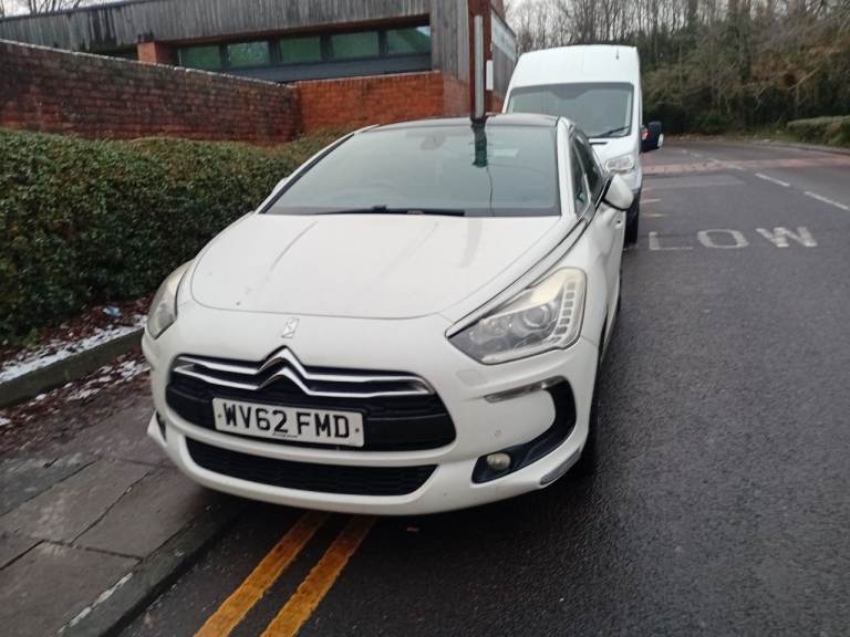 Citroen, DS5, Hatchback, 2012, Manual, 1997 (cc), 5 doors