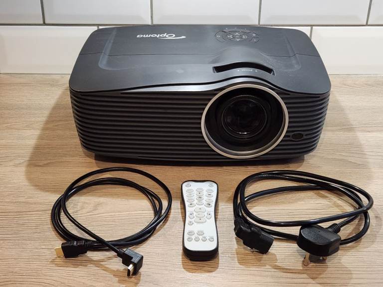 Optoma HD151x 1080p Full HD Projector Home Theater Cinema Gaming