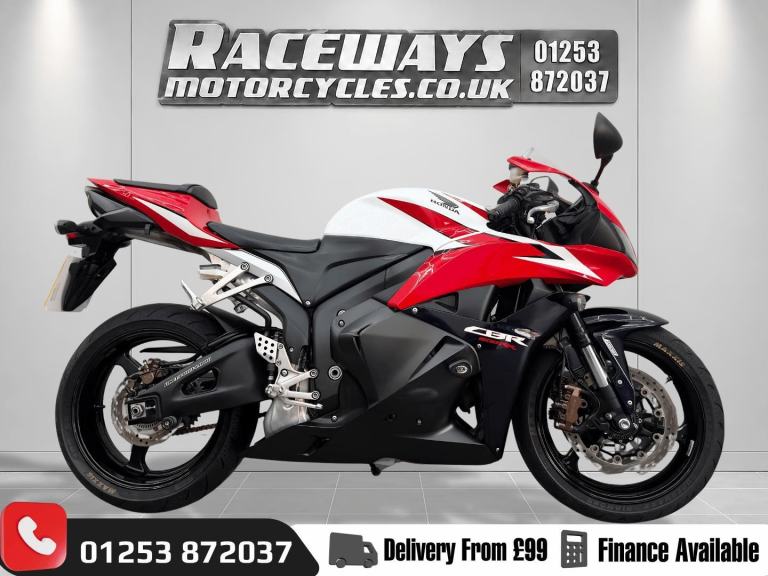 HONDA CBR600RR, 2009 09 PLATE, 25145 MILES, WHITE and RED, HPI CLEAR