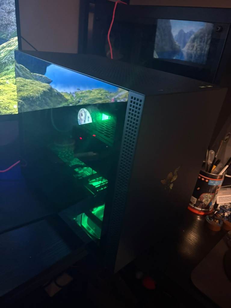 Gaming PC- please read, £650.00 for Sale in Addlestone, Surrey | Gumtree