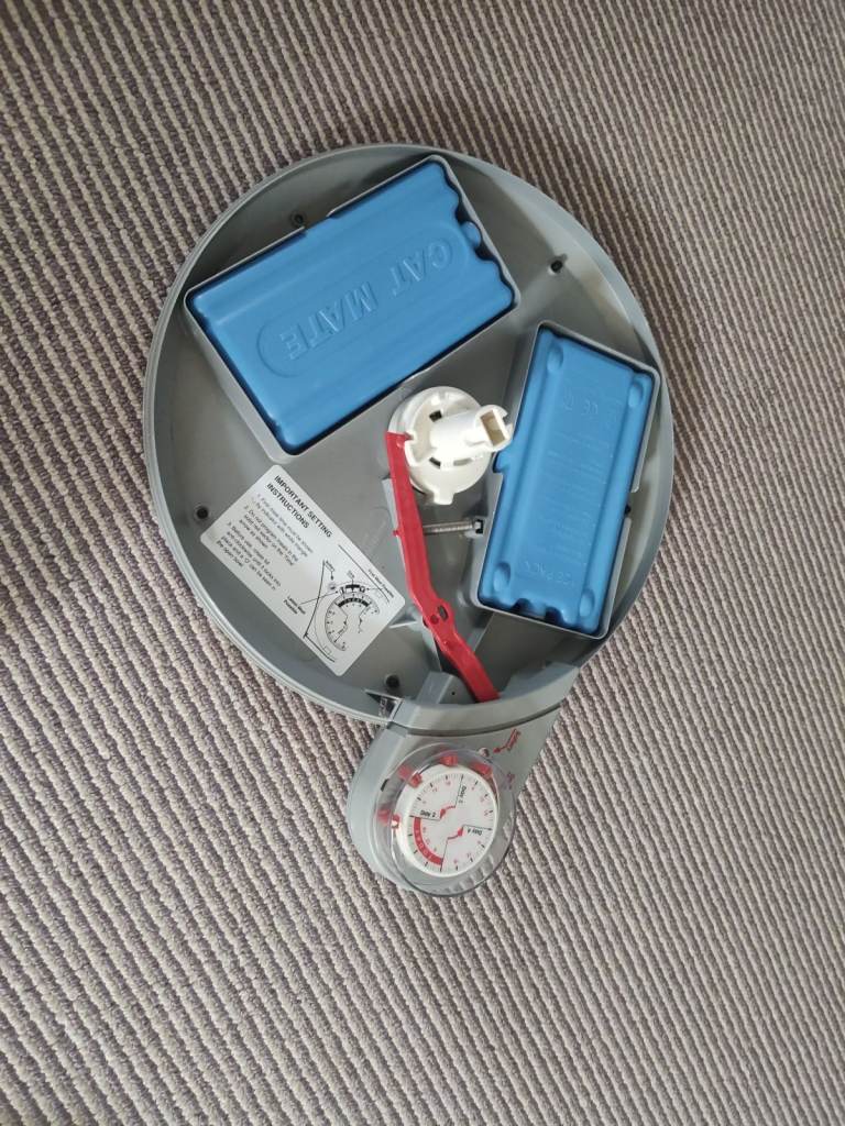 Cat Mate C50 Analogue Automatic Pet Feeder