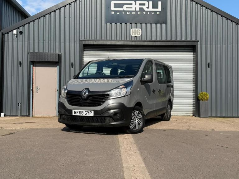2018 Renault Trafic SL27 ENERGY dCi 95 Business 9 Seater MPV Diesel Manual