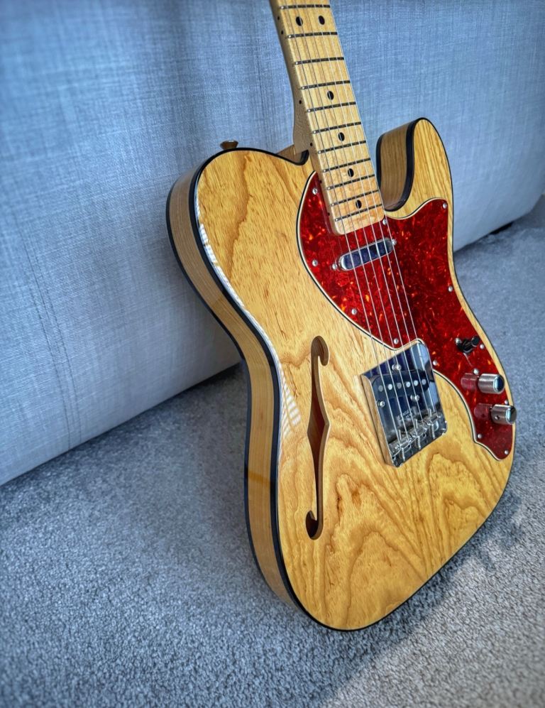 Fender Japan FSR Traditional II Thinline Telecaster 