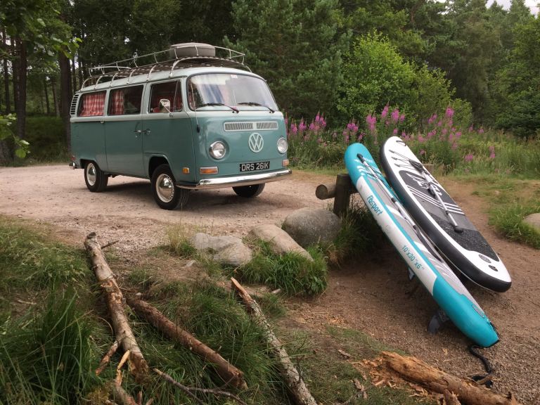 T2 VW camper early bay