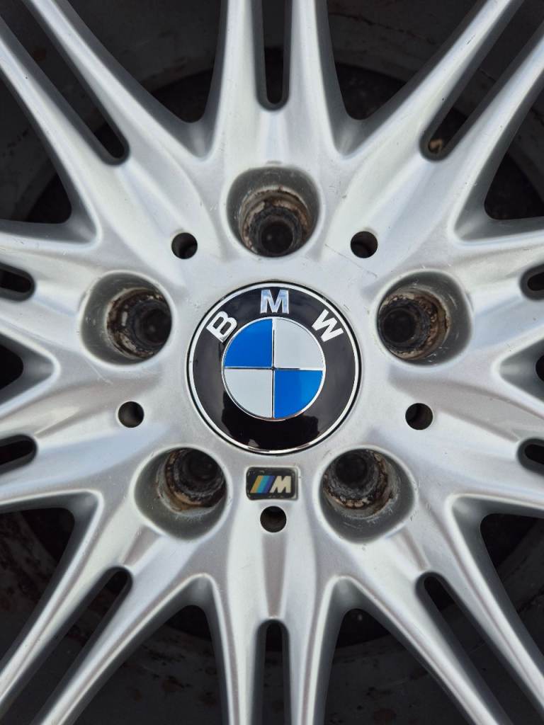 BMW E46 E90 E91 E92 E93 3 Series Style 135 MV2 18" Alloy Wheel ET37 