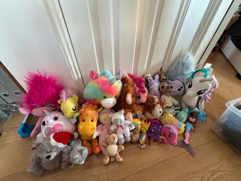 Large Bundle of Plush Toys and Build-A-Bear Unicorn