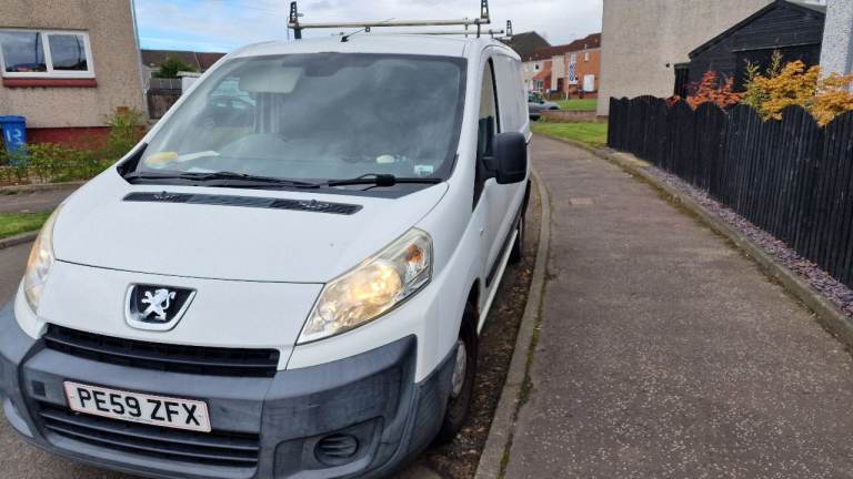 Peugeot expert  van. 
