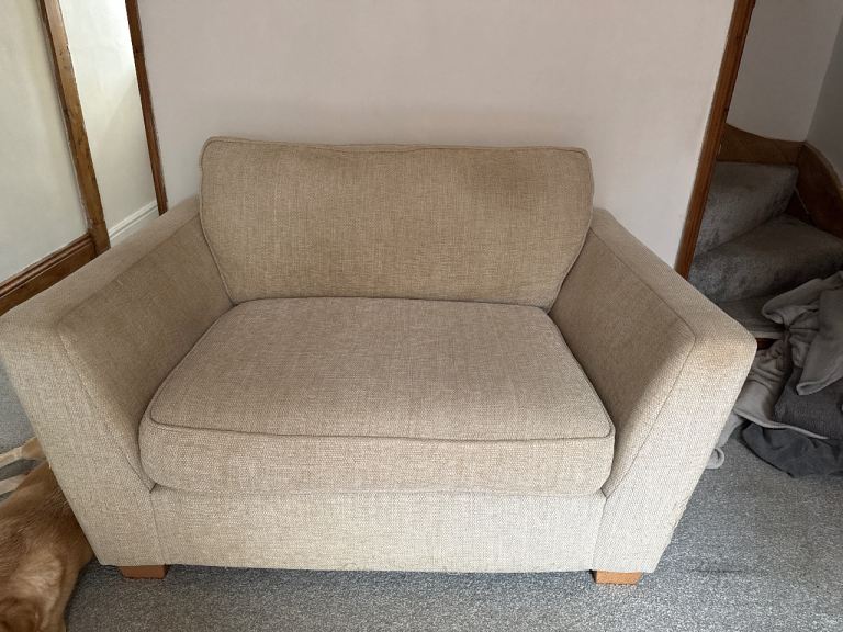 Snuggle sofa 