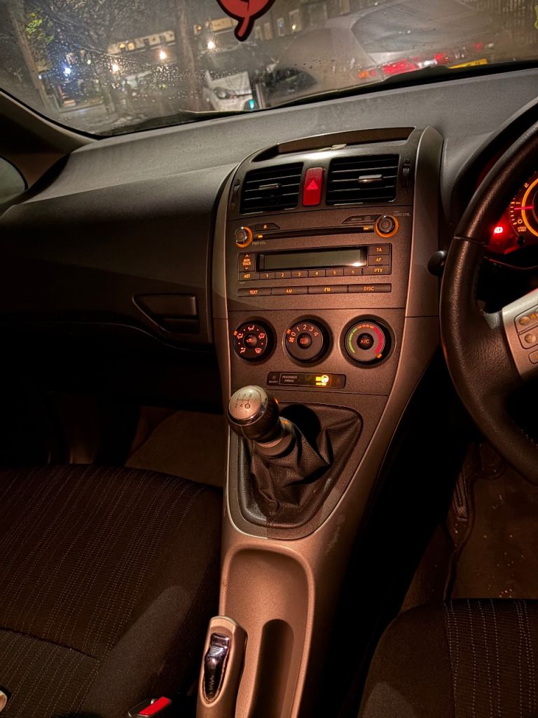 Toyota, AURIS, Hatchback, 2008, Manual, 1398 (cc), 5 doors