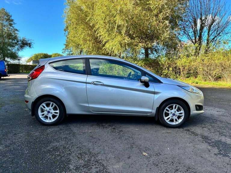 2015 65 FORD FIESTA 1.25 ZETEC HATCHBACK 3DR PETROL MANUAL EURO 6 (82 PS)