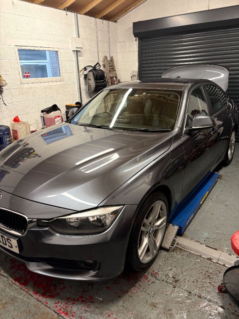 BMW, 3 SERIES, Saloon, 2012, Manual, 1995 (cc), 4 doors