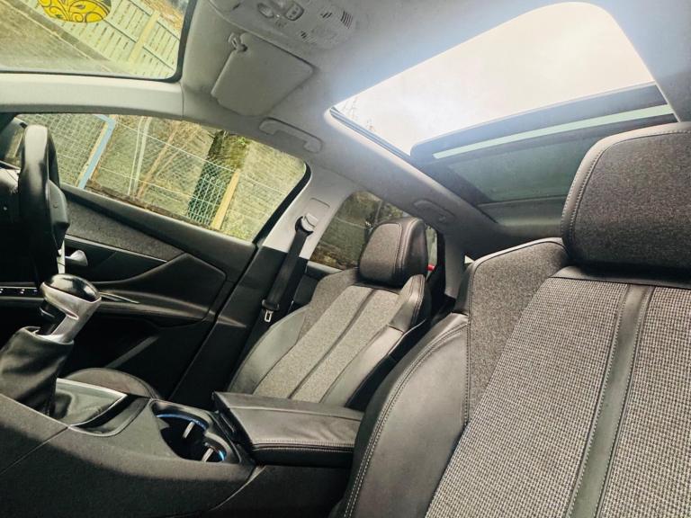 2018 Peugeot 3008 1.2 PureTech Allure 5dr HATCHBACK PETROL Manual