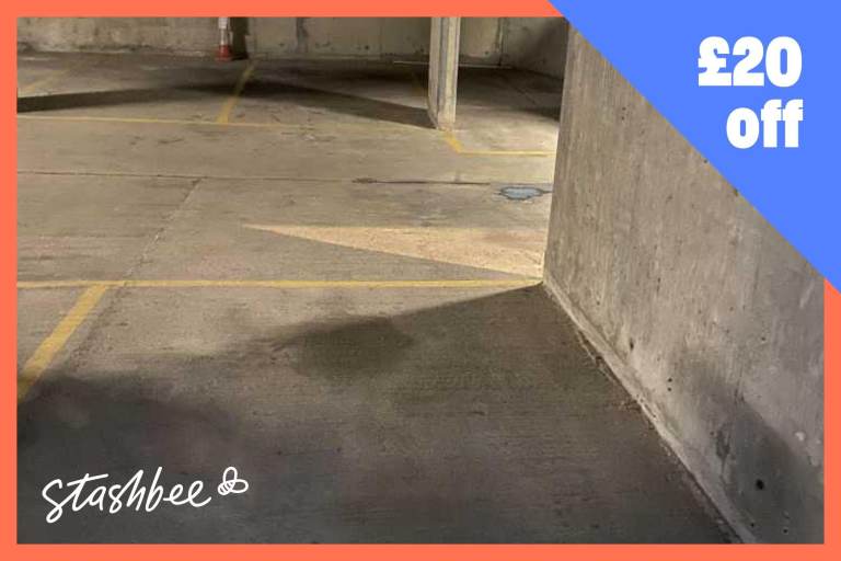 Garage to rent in London (SW1P) | Stashbee
