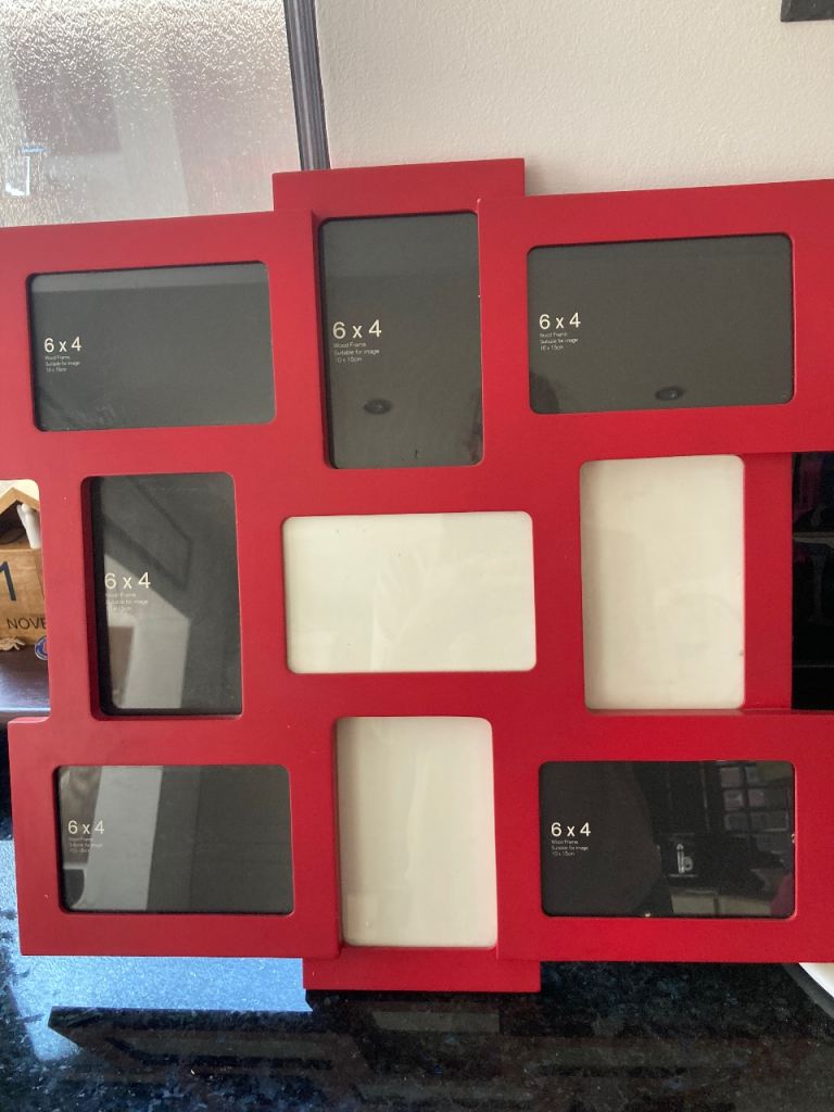 Red Multi-Aperture Photo Frame 6x4 – As Good As New