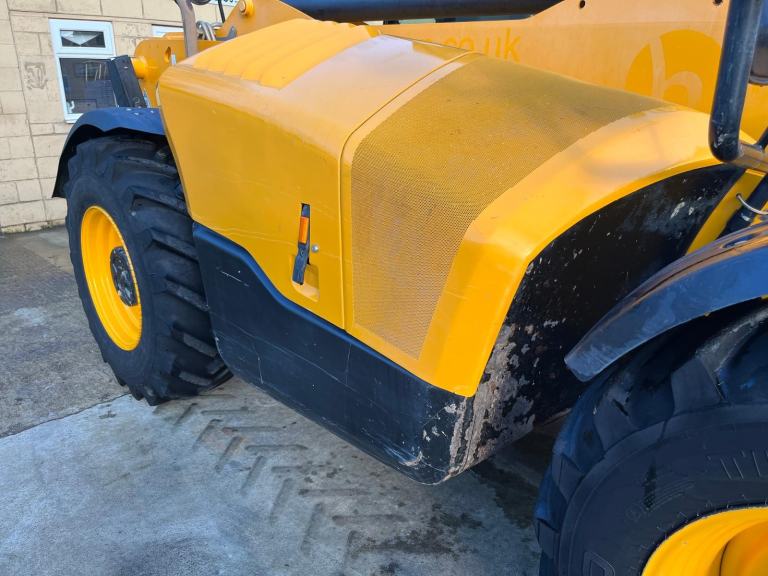 219 JCB 540V140 hi viz telly handler 14 meter with air conditioning 