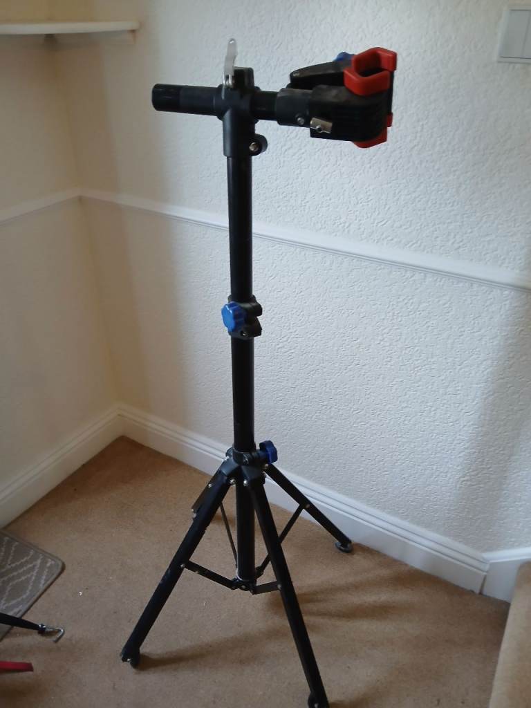 Cycle stand