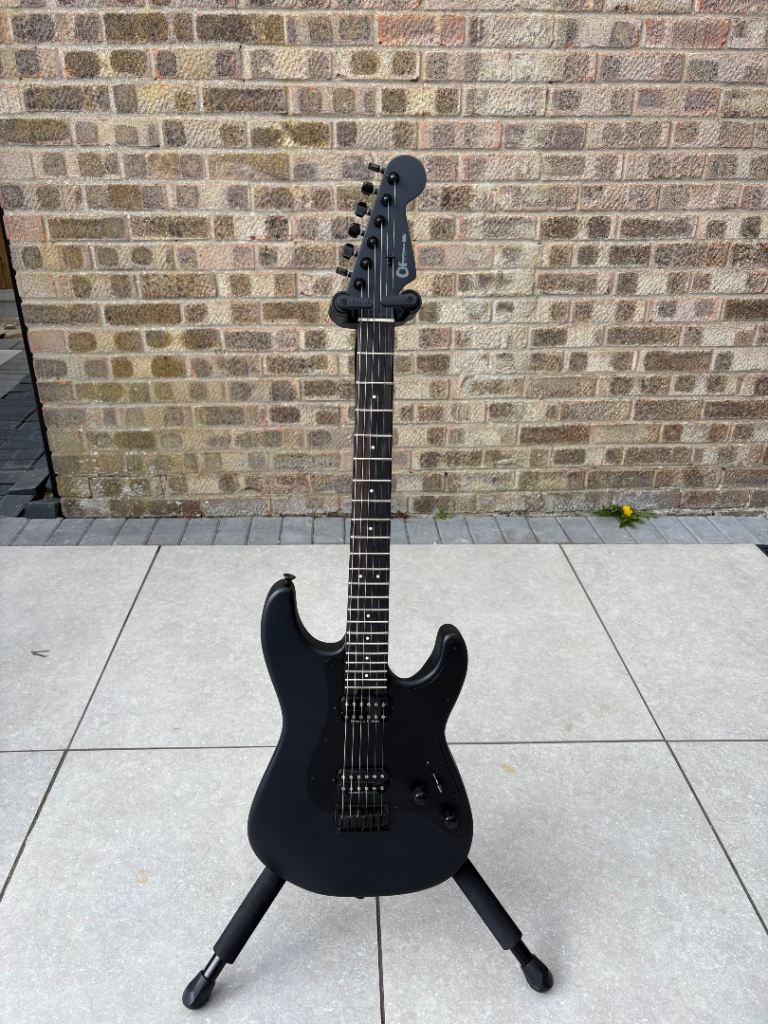 Charvel DK24 hardtail MINT CONDITION