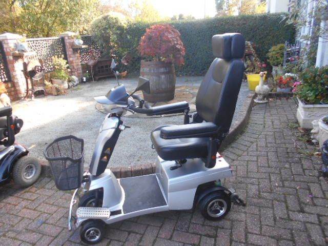 Quingo 8mph mobility scooter