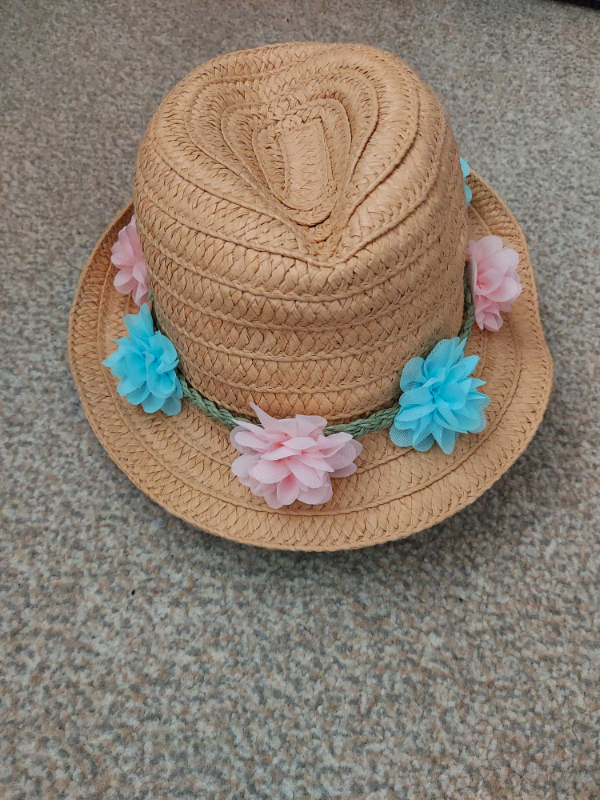Age 4-8 years summer hat