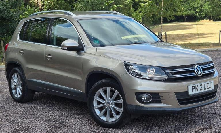 2012 Volkswagen Tiguan 2.0 TDI BlueMotion Tech SE 4WD Euro 5 (s/s) 5dr ESTATE Diesel Manual