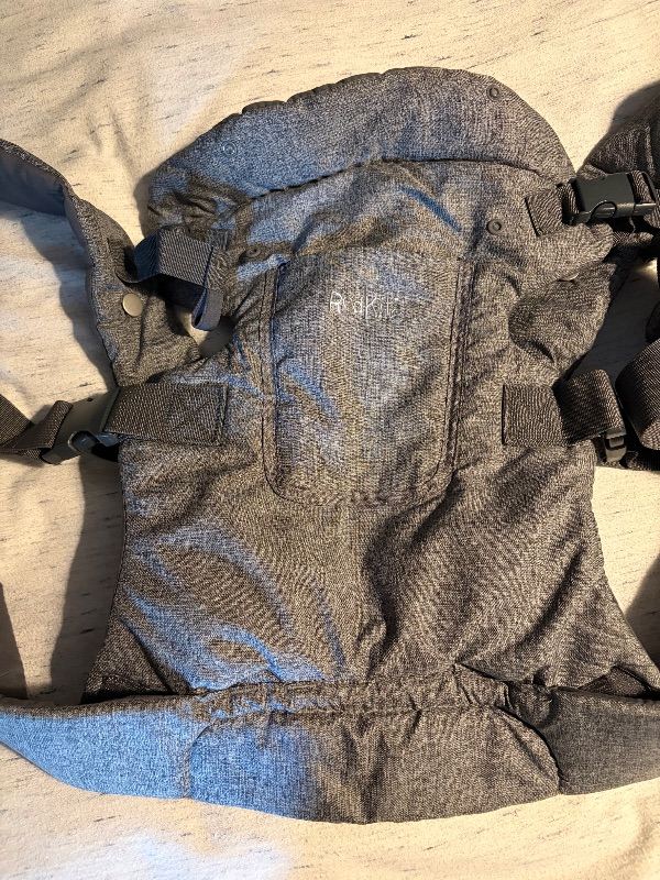 Red Kite Ara Baby Carrier