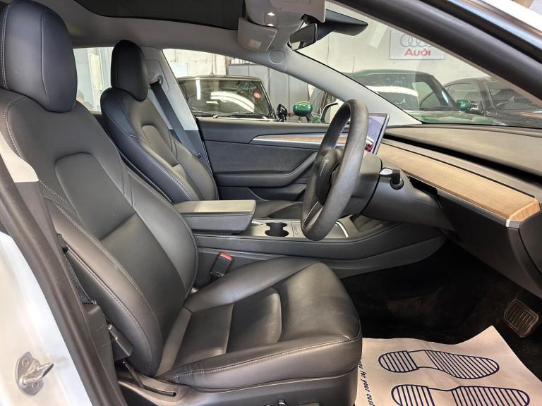 TESLA MODEL 3 (Dual Motor) Long Range Auto 4WDE 4dr 2021