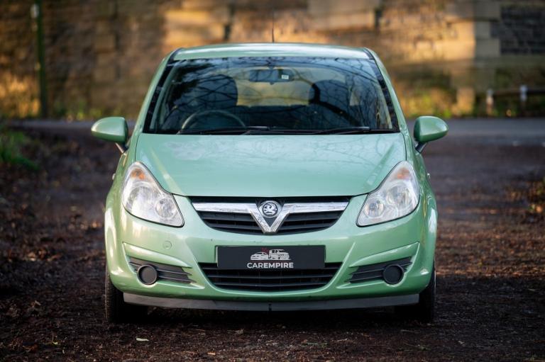 VAUXHALL CORSA 1.4 i 16v Club 2009
