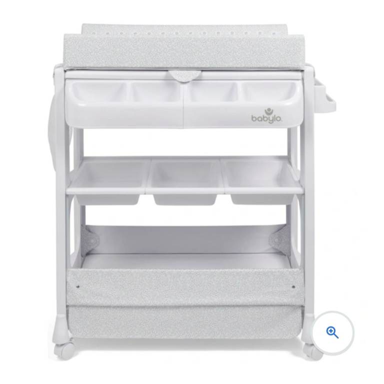 Babylo bath and baby changing table 