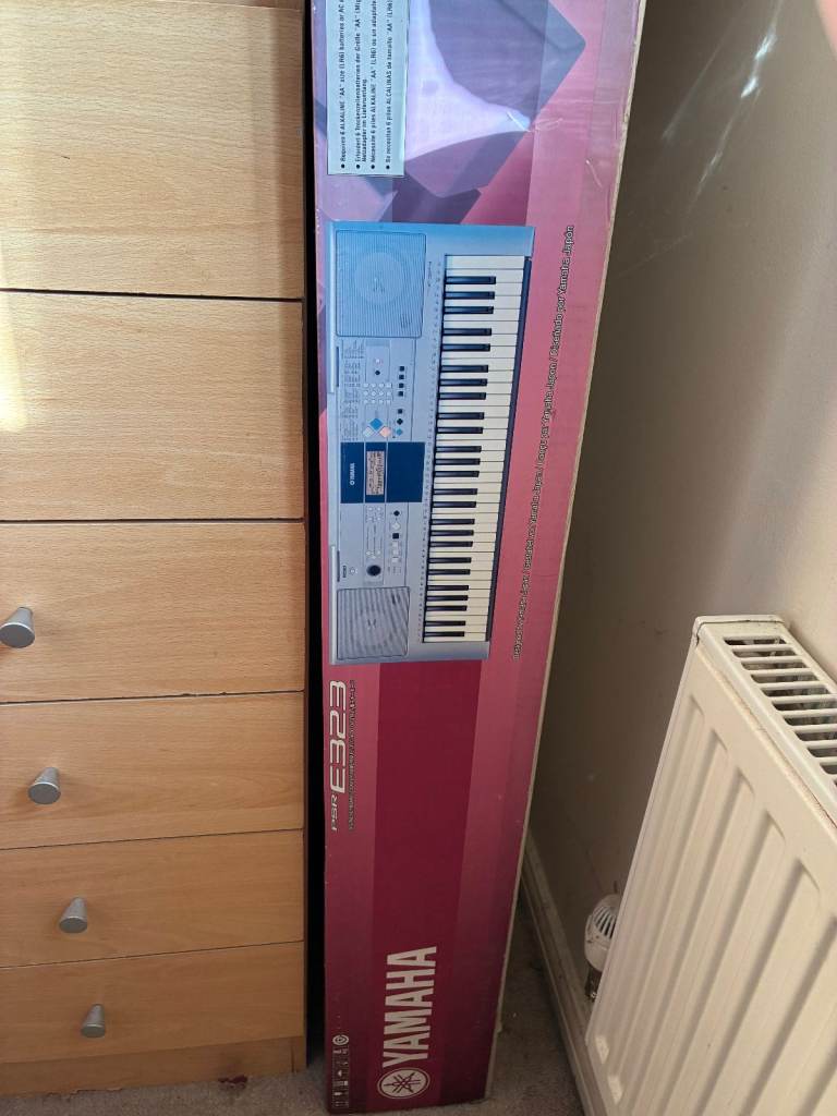 Full size Yamaha Digital Keyboard