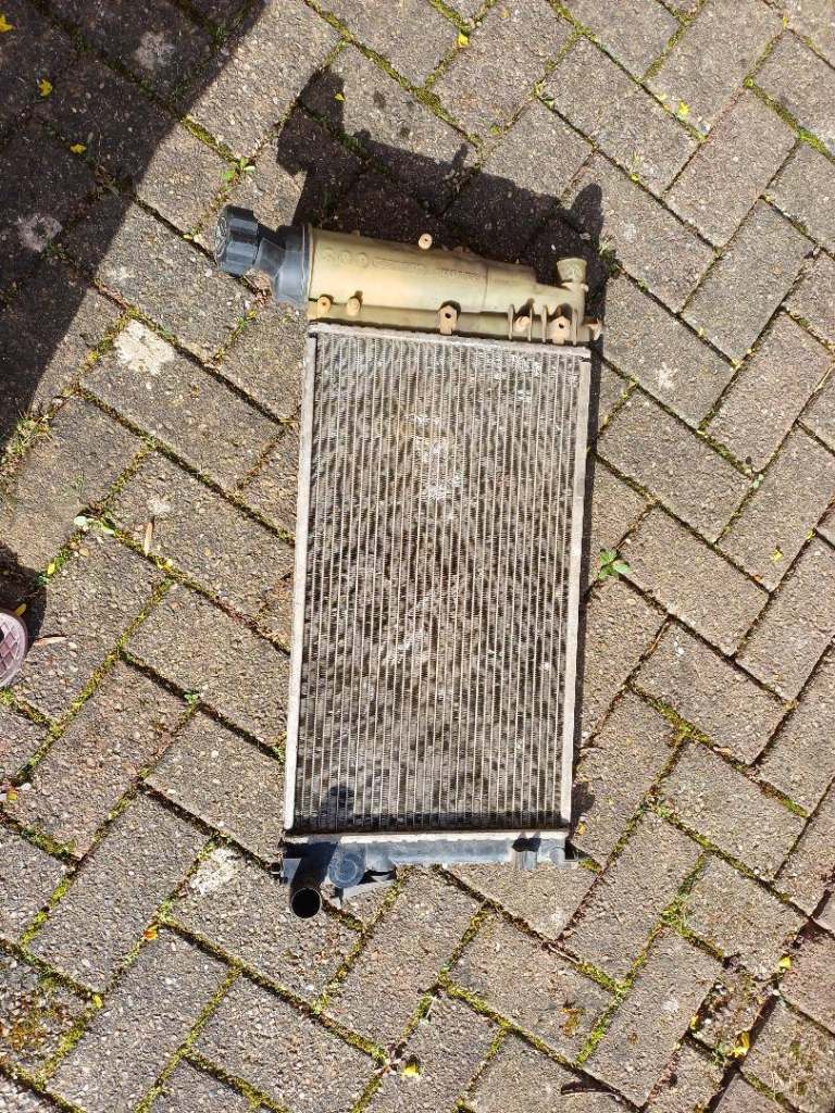 Citroen Saxo VTR Radiator