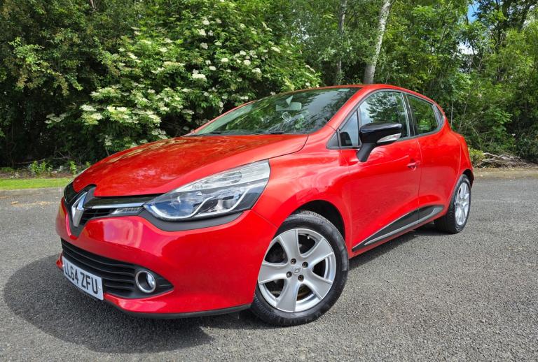 2014 Renault Clio 1.2 16V DYNAMIQUE MEDIA NAV 5dr, VERY LOW MILEAGE, FSH HATCHBACK Petrol Manual