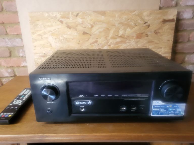 Denon av amplfier