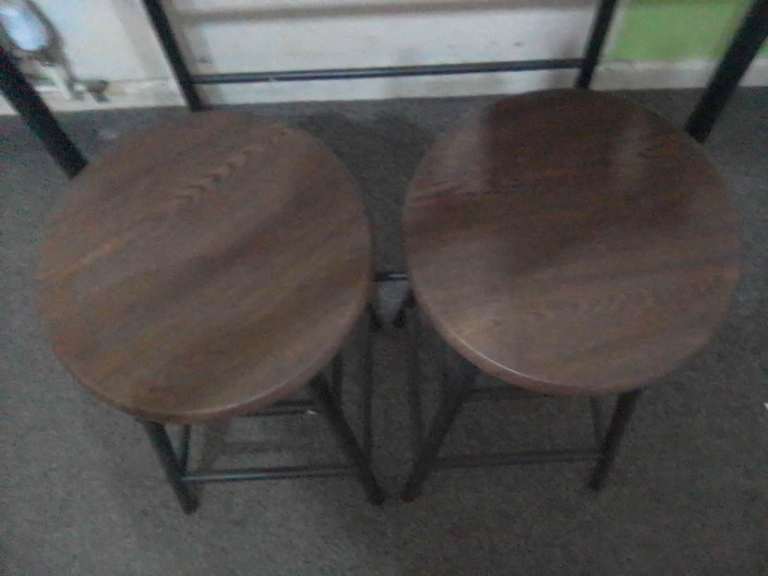 Table & stools