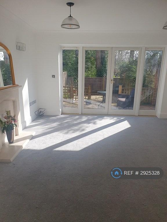 2 bedroom house in Grange Close, Winchester, SO23 (2 bed) (#2925328)