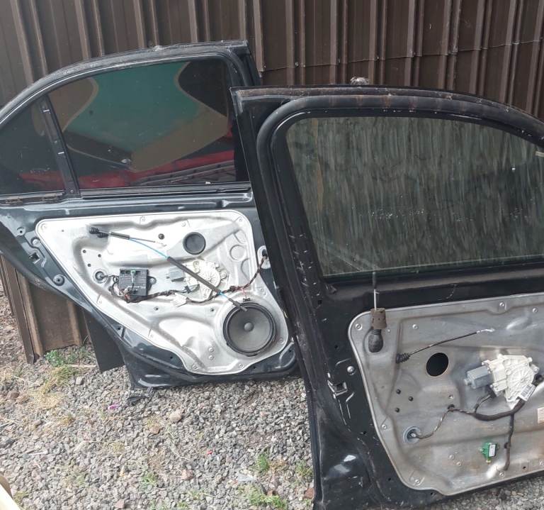 .two C220 doors 