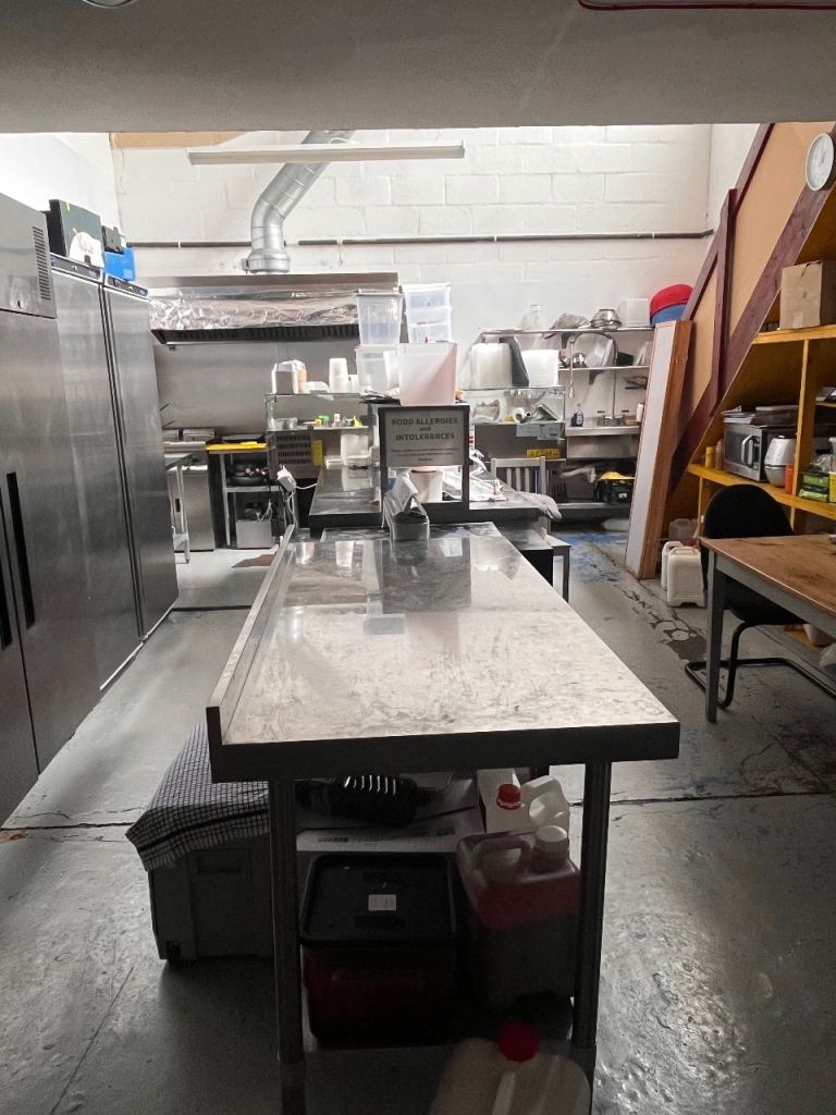 Big size dark kitchen 