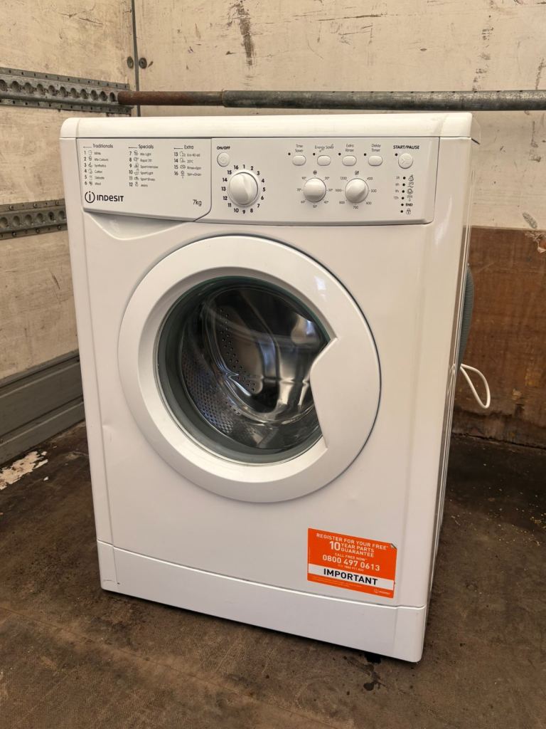 White Indesit washing machine 