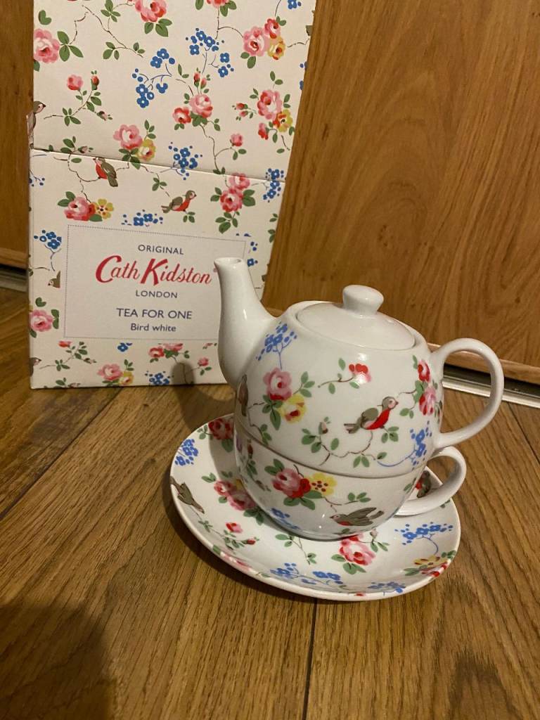 Cath Kidston Tea For One Set, Bird & floral design, New in box, Teapot, cup & saucer, ideal gift