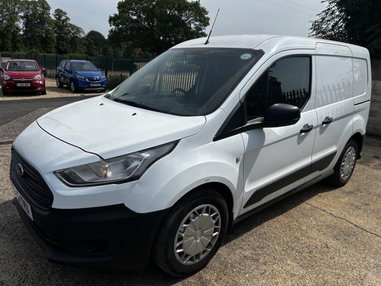 FORD TRANSIT CONNECT 1.5 220 EcoBlue Leader 2020