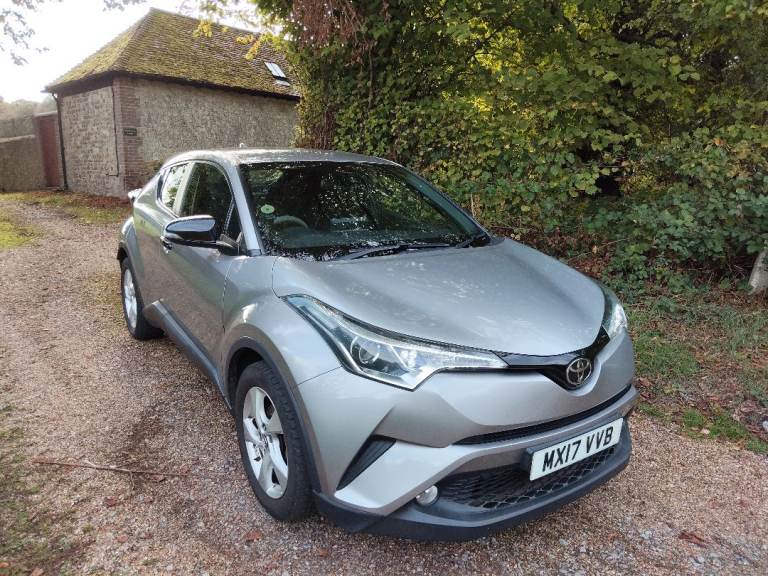 Toyota, C-HR, Hatchback, 2017, Manual, 1197 (cc), 5 doors