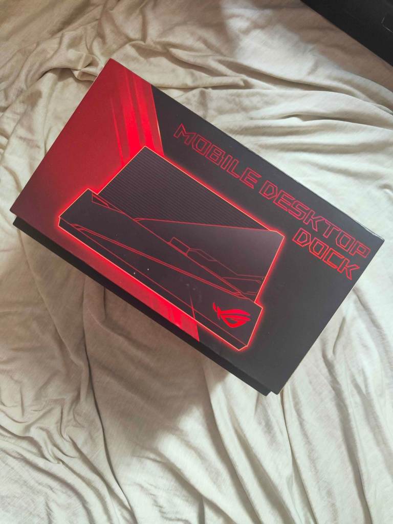 Mobile desktop dock