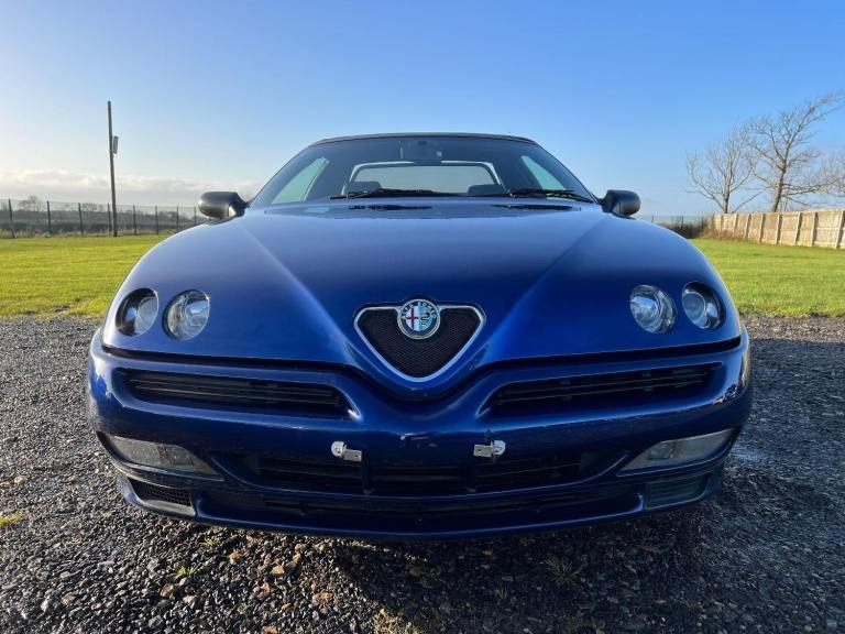 ALFA ROMEO SPIDER RARE 3.0 V6 24V 6 SPEED CONVERTIBLE SPIDER * FULL LEATHER *