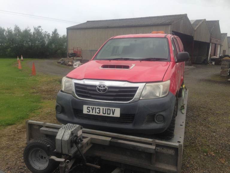 Toyota, HILUX, Pick Up, 2013, Manual, 2494 (cc)HL2 VERY LOW MILES VERY CHEAP. CALL US