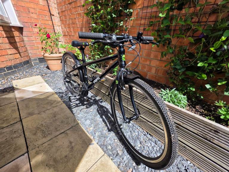 Kids Frog 62 – Black, Good Condition