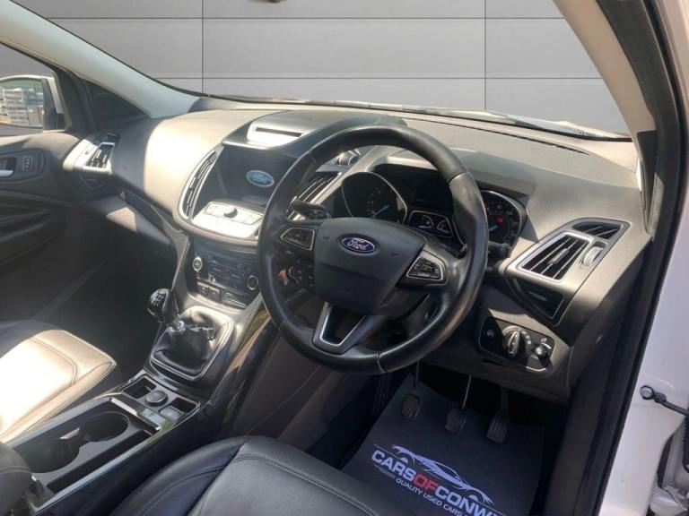 2017 Ford Kuga 2.0 TDCi Titanium X SUV 5dr Diesel Manual 2WD Euro 6 (s/s) (150 ps) HATCHBACK Dies...