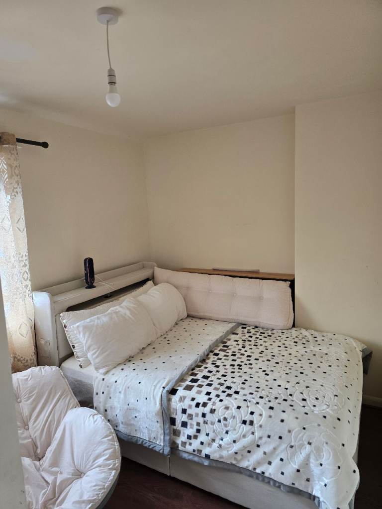 RURAL VILLAGE → LEICESTER? 🔄 3 BED HOUSE SWAP 🌿