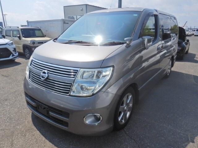 2009 Nissan Elgrand 3.5 HIGHWAY STAR 4X4 AUTO * 8 SEATER * TWIN POWER DOORS * TWIN SUNROOF * HA  ...
