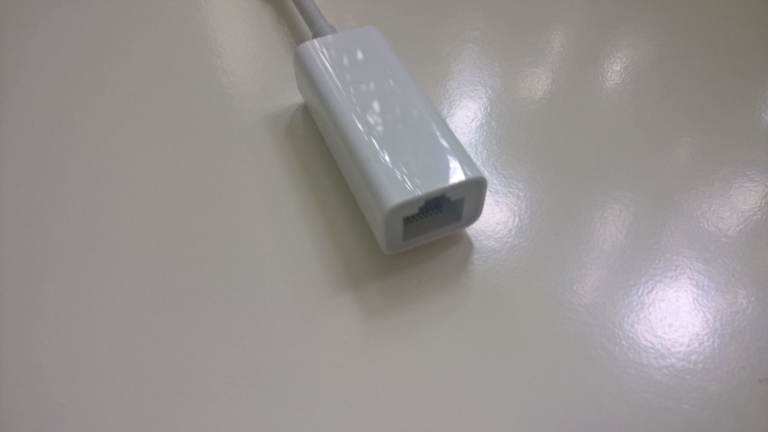 Apple Thunderbolt to Gigabit Ethernet Adapter A1433,