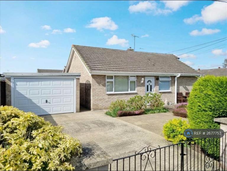 2 bedroom house in Londesborough Way, Metheringham, Lincoln, LN4 (2 bed) (#2677753)